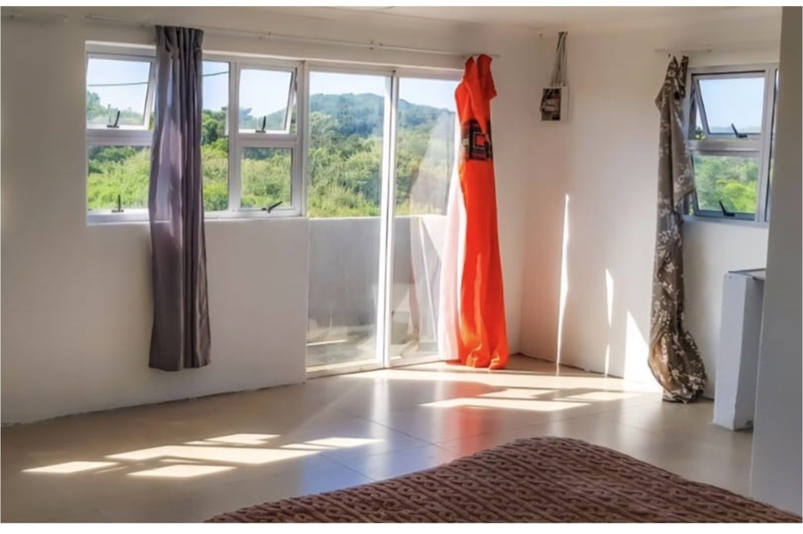 15 Bedroom Property for Sale in Beacon Bay Eastern Cape